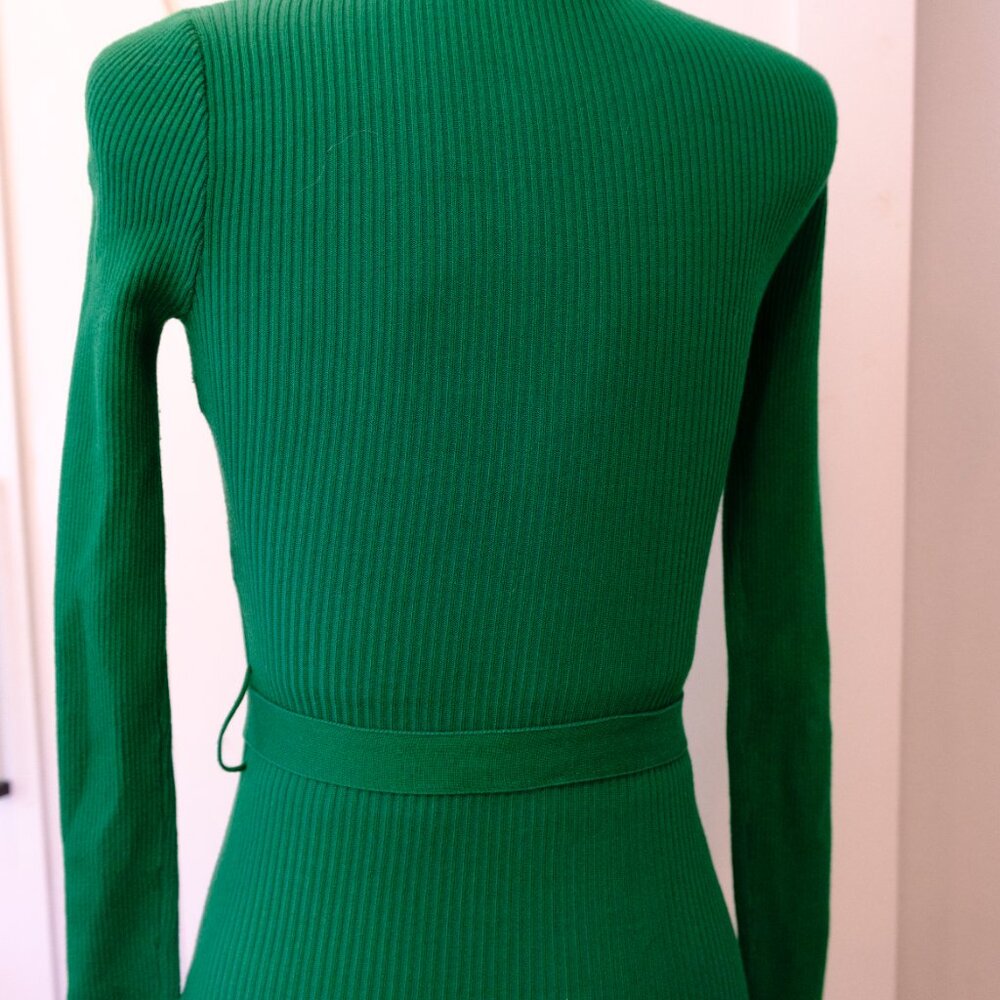 Vici Collection Kelly green fitted sweater wrap dress - Size S - Picture 4 of 6